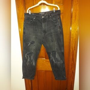 Arizona Jeans- JRS Black Relaxed Jeans W/ Holes